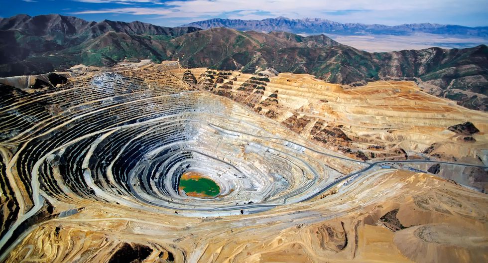 SERGIO DÁVILA: GOBIERNO REGIONAL DE AREQUIPA Y LOS CONGRESISTAS ELECTOS DEBEN LIDERAR LA MODIFICACIÓN DE LA LEY DE MINERÍA